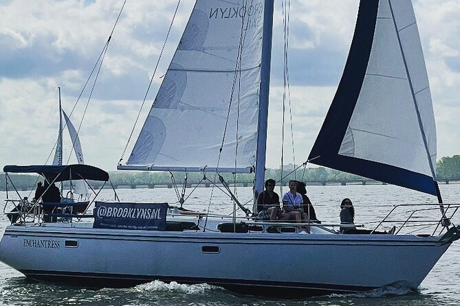2.5-hour Guided Sailboat Tour - Why a small sailboat changes the New York Harbor experience