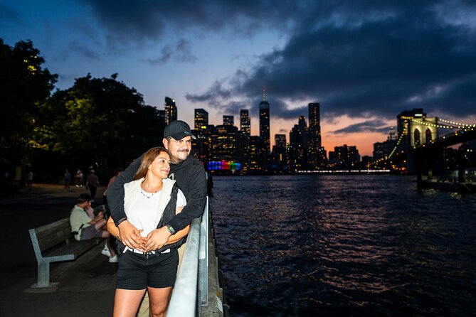 3 Hour Luxury Bus Tour of NYC Night Highlights - Crossing the Manhattan Bridge to DUMBO