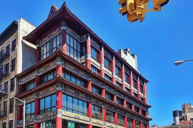 3 New York Neighborhoods Semi-Private Tour : SoHo, Chinatown and Little Italy - What the small group changes