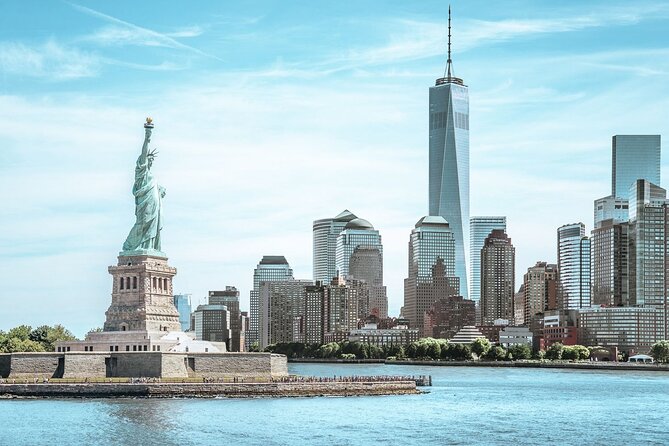 60-Minute Statue of Liberty Sightseeing Cruise - Daytime or evening departure?