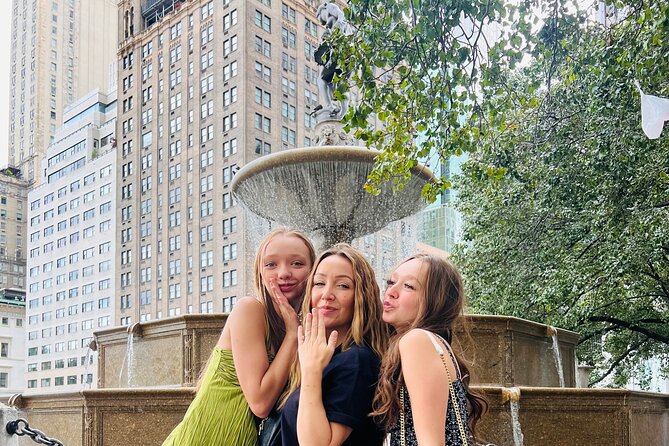 90 min NYC Private Gossip Girl Pedicab Tour - Crossing Central Park to Bethesda tunnel