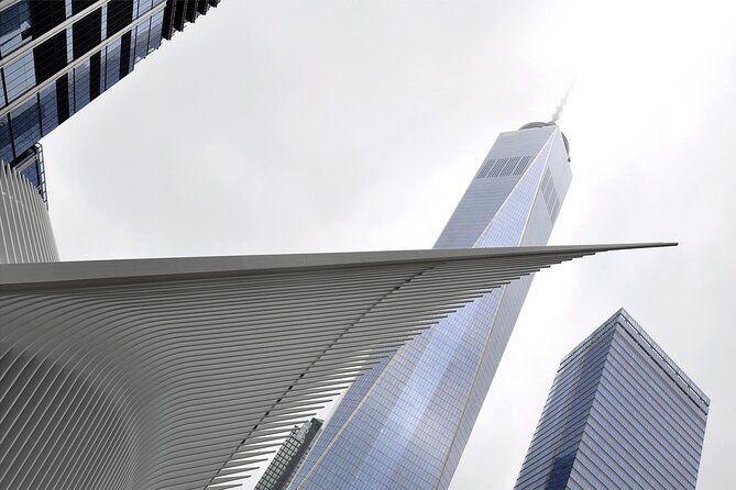 911 Memorial Museum+One World Trade Observation Deck+Statue 60 Min Cruise - Three famous sights, one self-guided plan