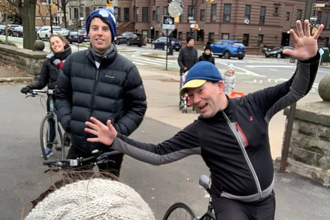 A Day in Brooklyn Bike Tour - DUMBO: 20 minutes beneath the bridges