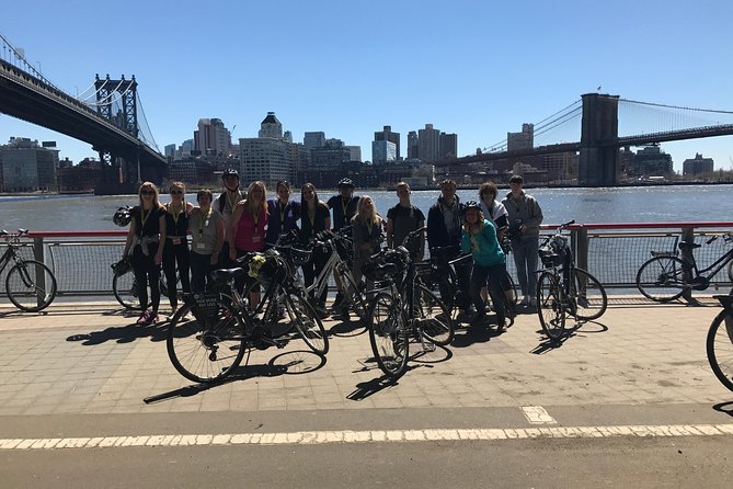 A Day in Manhattan Bike Tour - Hudson River Greenway: 30 minutes beside the water