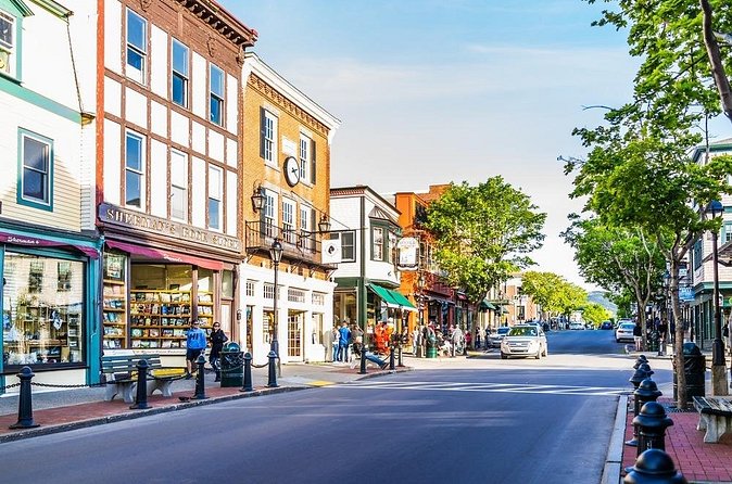Acadia National Park & Boston 3-Day Tour from NYC | Kids 50% Off - Guides can make or break the long drives