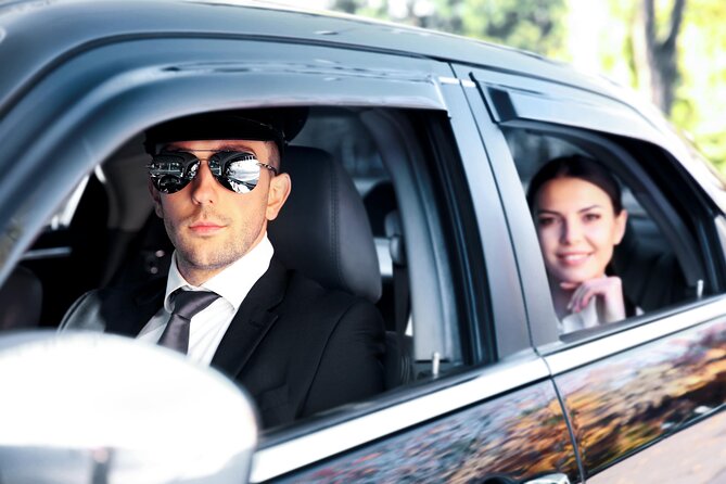 Airport luxury arrival ride by SUV, Sedan, Minibus or Limousine - What the strongest rides have in common