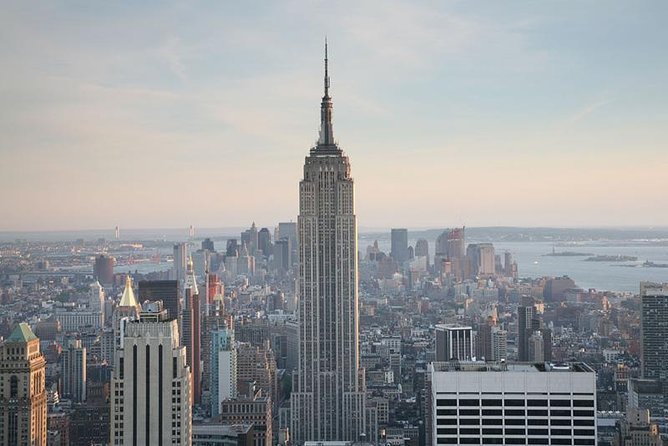 Amazing City Tour NYC 4 hours up to 5pax - Key points at a glance