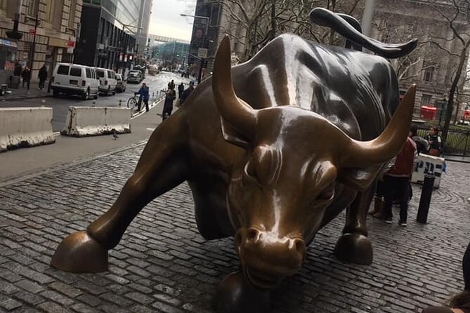 Amazing City Tour NYC 4 hours up to 5pax - Why a guide’s local context matters