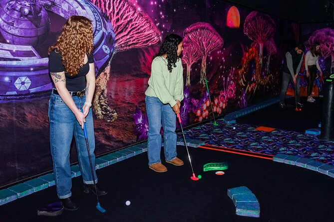 American Dream Black Light Indoor Mini Golf Ticket - Collecting your putter and getting started
