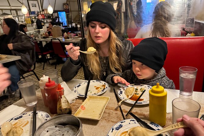 Bagels Dumplings Pizza & Tacos: A Downtown Food Crawl - Chinatown and the best part of standing up
