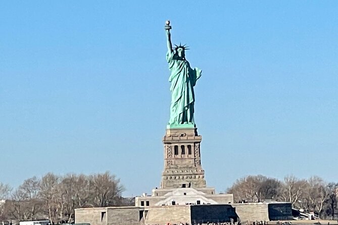 Best New York City Bus Tour and Boat Ride - The Staten Island Ferry and Statue of Liberty views