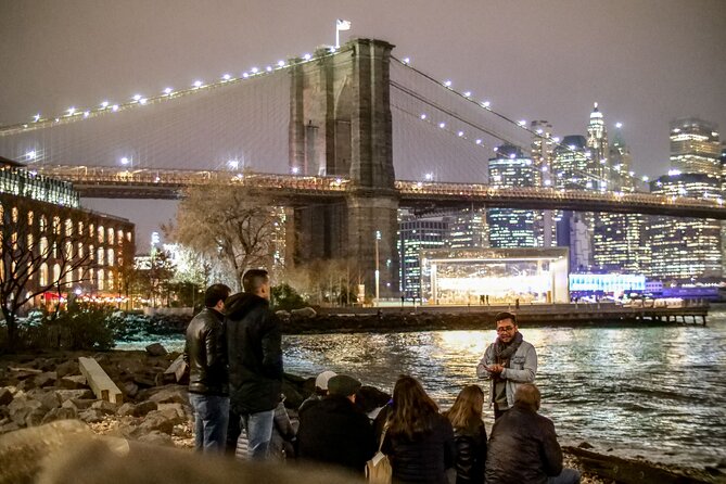 Best of New York Food Tour: 5 dishes plus famous sightseeing! - Brooklyn Bridge and the first city views