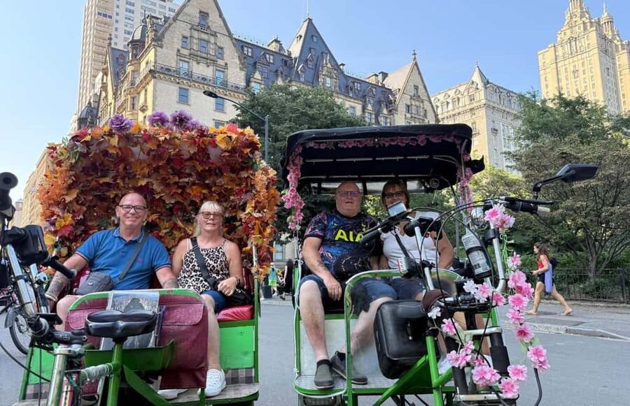 Best of NYC:Top-Rated Sex and the City Hotspots Pedicab Tour - Key points to know before booking