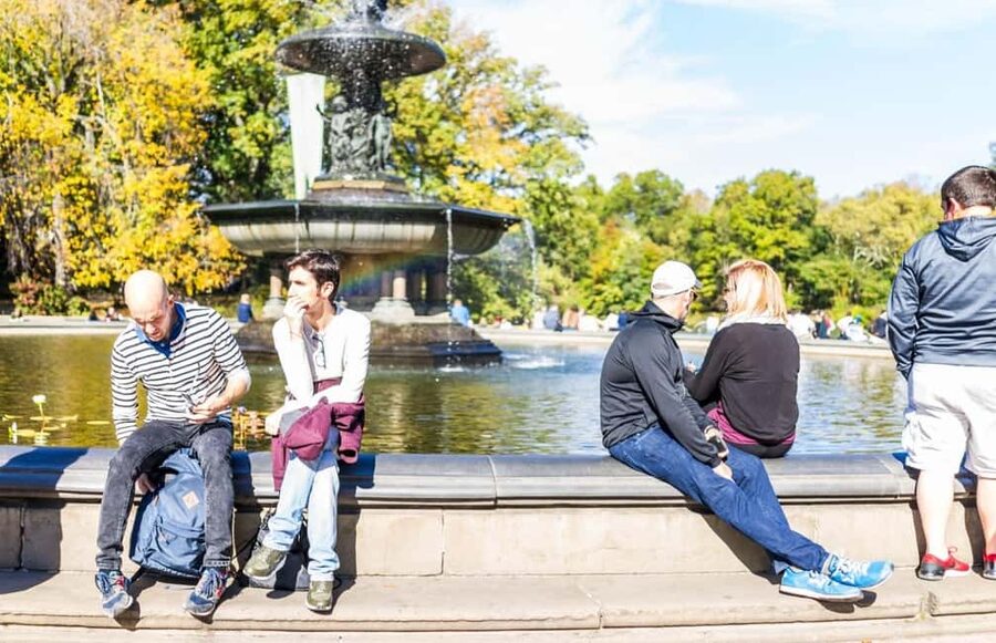 Best of NYC:Top-Rated Sex and the City Hotspots Pedicab Tour - Trivia, quizzes, and guide commentary