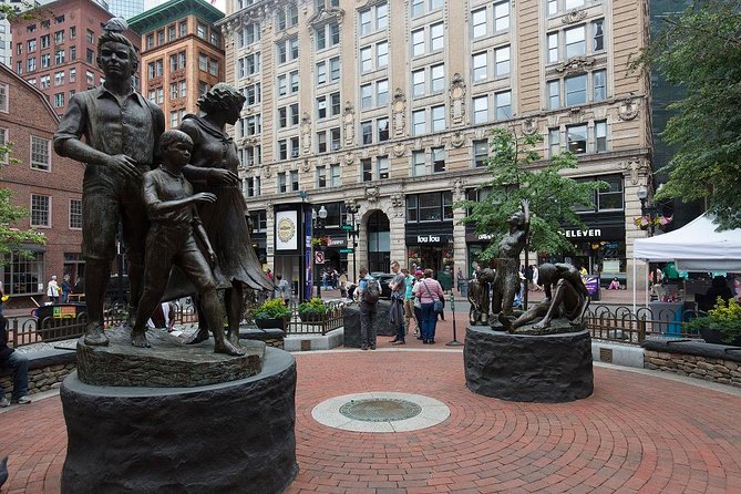 Boston and the Freedom Trail, 1-Day Tour from NYC - Quincy Market and Boston Seafood