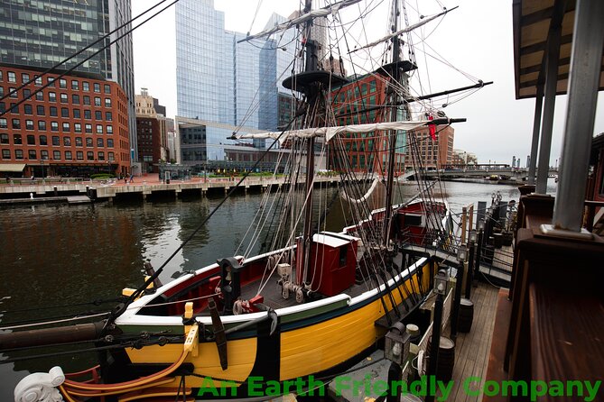 Boston and the Freedom Trail, 1-Day Tour from NYC - Harvard Yard and the John Harvard Statue