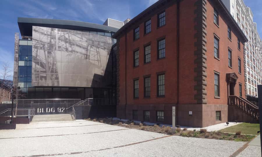 Brooklyn: 2-Hour Brooklyn Navy Yard Walking Tour - Finding Building 77 at 141 Flushing Avenue