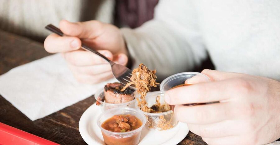 Brooklyn: 3-Hour Williamsburg Bites Food Tour - A wellness pause at Reforesters Laboratory