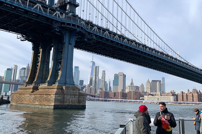 Brooklyn Art Walk, Drink Crawl, & City Views - Why DUMBO works so well for this tour