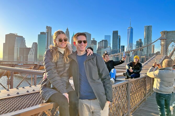 Brooklyn Bridge and Dumbo Walking Tour - Small Group - What the guides add to the experience