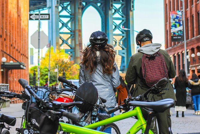 Brooklyn Bridge and Waterfront 2-hour Guided Bike Tour - Crossing Brooklyn Bridge, the tour’s main event