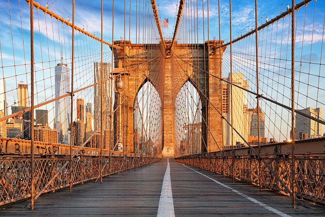 Brooklyn Bridge, DUMBO, and Skyline Guided Walking Tour - Key points to know before booking
