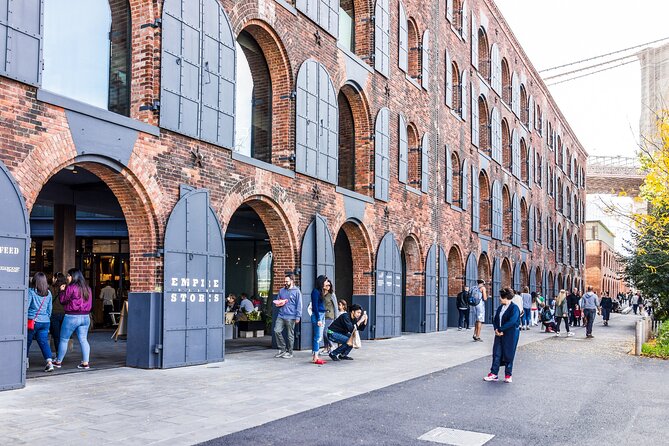 Brooklyn Bridge, DUMBO, and Skyline Guided Walking Tour - Why this two-hour route works so well in New York
