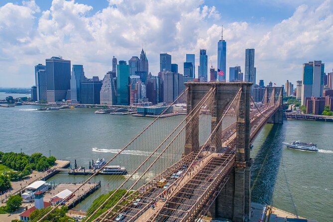 Brooklyn Bridge, DUMBO, and Skyline Guided Walking Tour - DUMBO, where the bridge walk turns into a neighborhood visit