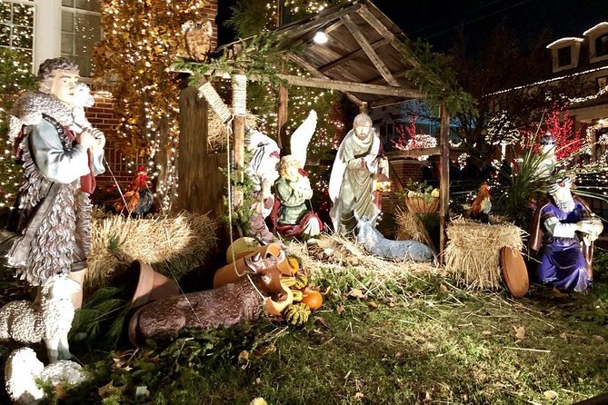 Brooklyn Dyker Heights Christmas Wonderland Bus Tour - The Midtown departure and the ride south