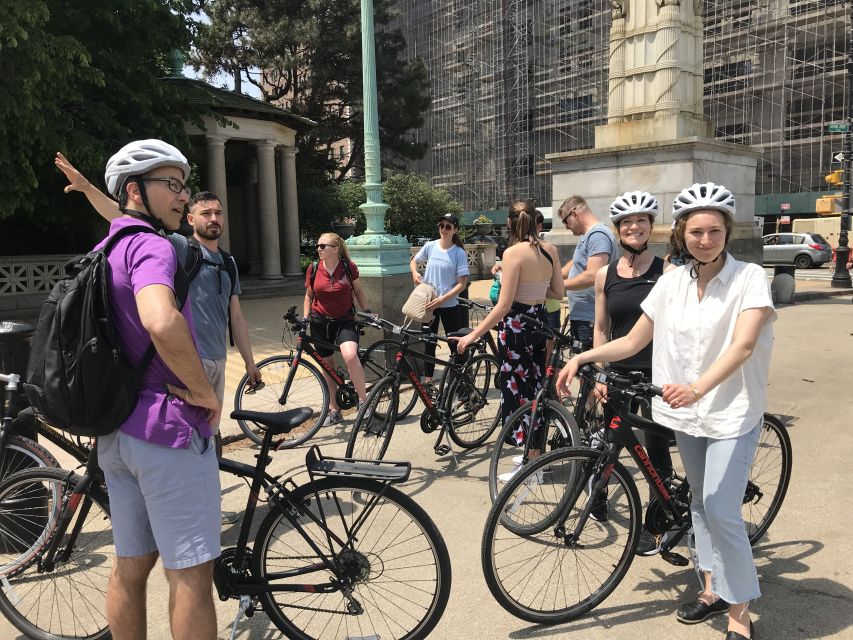 Brooklyn: Half-Day Cycling Tour - The guides are a major part of the value