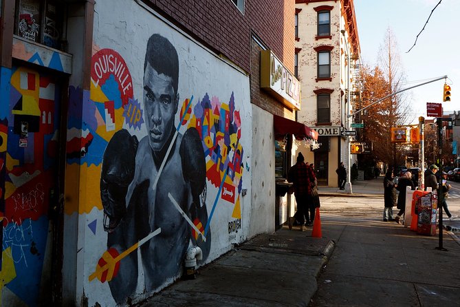 Brooklyn, NY Street Art Puzzle Quest: Self-Guided Tour - A smart way to approach the app