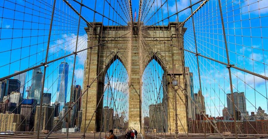 Brooklyn: The Bridge, DUMBO, & Brooklyn Heights Best of Tour - Starting at the Tweed Courthouse in Lower Manhattan