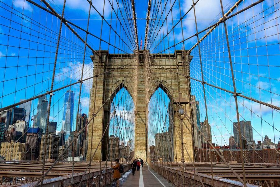 Brooklyn: The Bridge, DUMBO, & Brooklyn Heights Best of Tour - DUMBO, where industry meets modern New York
