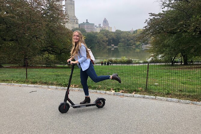 Central Park Electric Scooter Rentals - The safety lesson and scooter controls