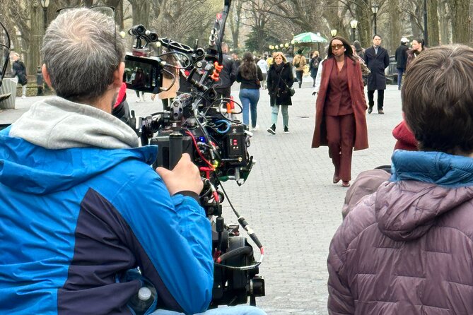 Central Park Movie Locations and Celebrity Homes Pedicab Tour - John Lennon, The Dakota, and famous homes along Central Park West