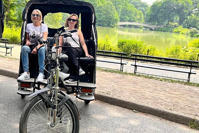 Central Park Pedicab Guided Tour - Deluxe highlights: Belvedere Castle and the reservoir