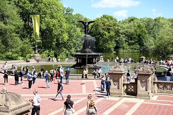 Central Park Pedicab Tour with local Guide - Bethesda Terrace and The Mall, the park’s cinematic center