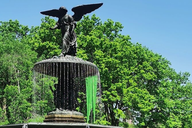 Central Park Pedicab Tours - Balto and Conservatory Water