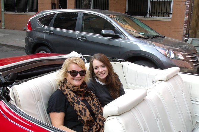 Chauffeured 2 hour Private Tour in a Dodge Challenger Convertible - The best skyline view at Brooklyn Heights Promenade