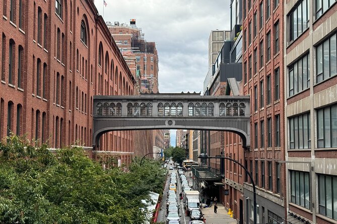 Chelsea and the High Line NYC Architecture Walking Tour - From the Whitney Museum into Chelsea’s changing story