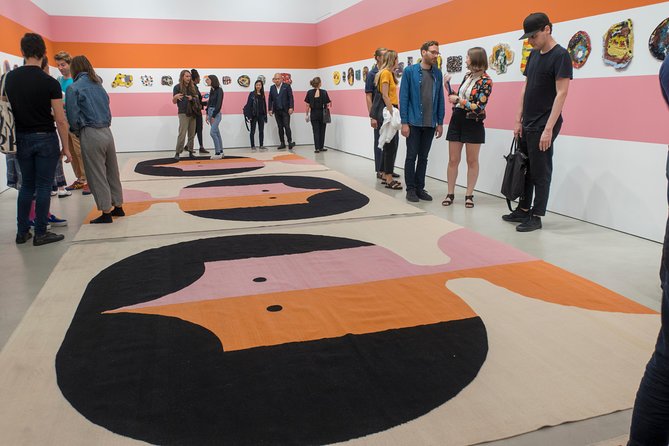 Chelsea Contemporary Art Tour with NYC Professional Art Critic - Merrily’s guiding style and the value of interpretation