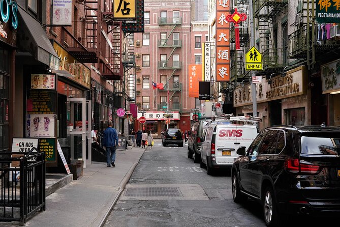 Chinatown Food Tour with a Chef in Manhattan - Starting on Bayard Street in Manhattan’s Chinatown