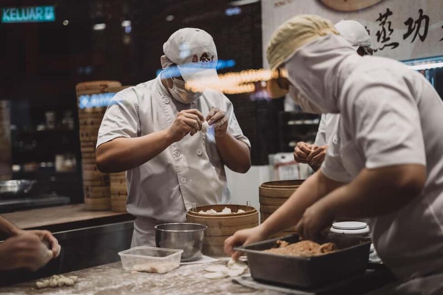 Chinese Dumplings Cooking Class in NYC – Fun & Delicious! - Learning the folds and traditional technique
