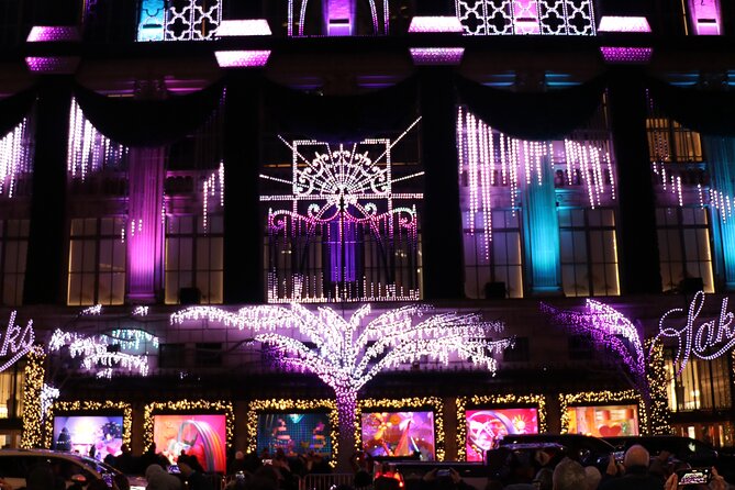Christmas Light Private Carriage Ride New York City - Trump Tower and Saint Thomas Church