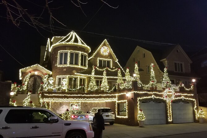 Christmas Lights Tour of Dyker Heights Brooklyn - The Ride From 200 W 53rd Street