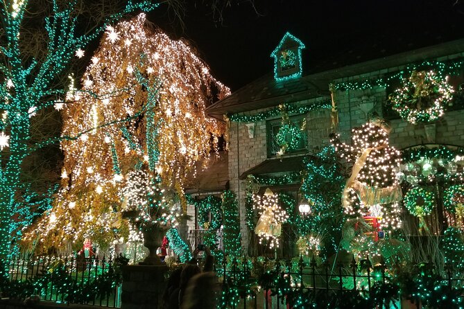 Christmas Lights Tour of Dyker Heights Brooklyn - Allow Three to Four Hours, Not Just One Hour of Lights