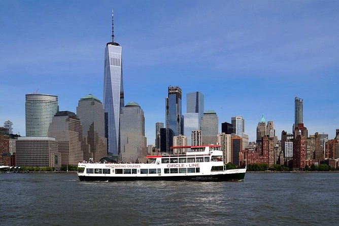Circle Line: 1hr - NYC Liberty Cruise - The Statue of Liberty close-up