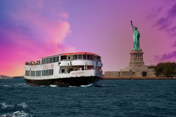 Circle Line: 2hr - New York City Harbor Lights Cruise - The Hudson River opening view