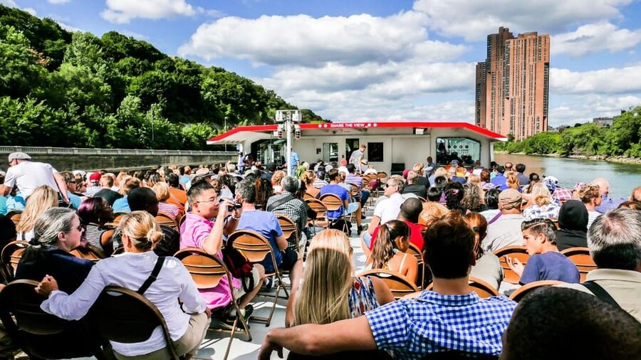 Circle Line: Bear Mountain Foliage & Oktoberfest Cruise NYC - Who will enjoy this outing most