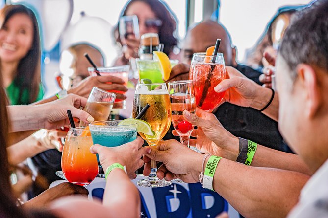 City Cruises New York Alive After Five Cruise - The Statue of Liberty is the emotional high point
